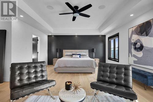 1741 Upper West Avenue, London South (South B), ON - Indoor Photo Showing Bedroom