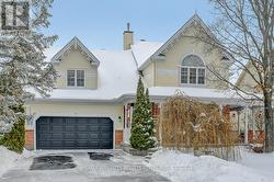 35 CRANTHAM CRESCENT  Ottawa, ON K2S 1R2