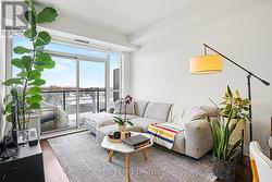 414 - 399 SPRING GARDEN AVENUE  Toronto, ON M2N 3H6