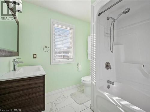 82 Ralgreen Crescent, Kitchener, ON 