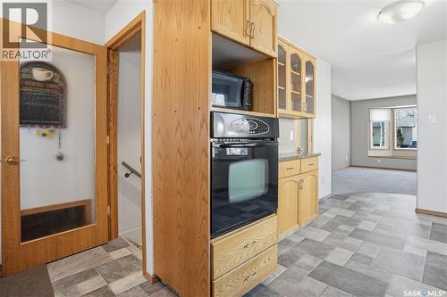 39 Peart Crescent, Regina, SK - Indoor