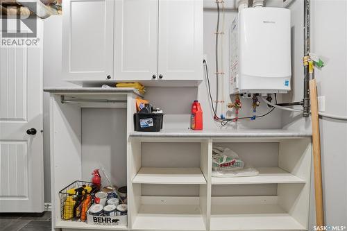 39 Peart Crescent, Regina, SK - Indoor