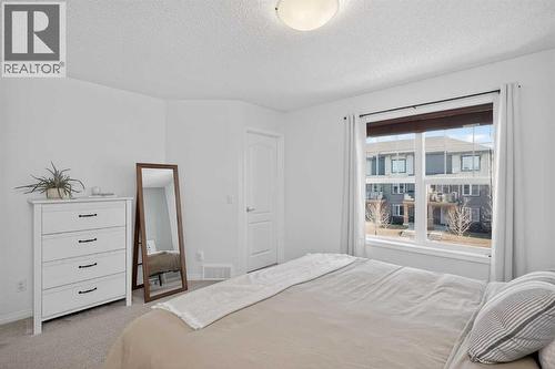 61 Auburn Meadows View Se, Calgary, AB - Indoor Photo Showing Bedroom