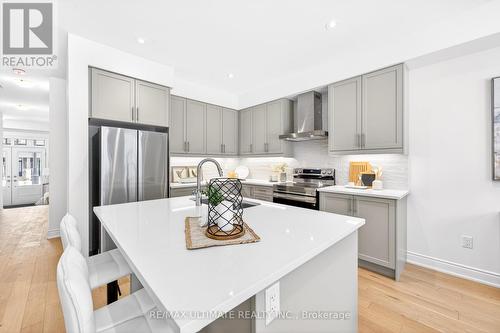 16 Singhampton Road, Vaughan, ON - Indoor Photo Showing Kitchen With Stainless Steel Kitchen With Upgraded Kitchen