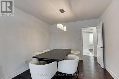 13 Patrick Drive, Aurora, ON - Indoor