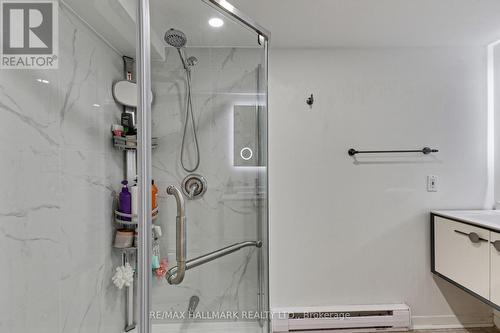 13 Patrick Drive, Aurora, ON - Indoor Photo Showing Bathroom