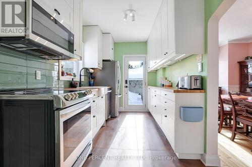 960 Gladstone Avenue, Ottawa, ON - Indoor Photo Showing Kitchen