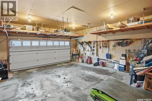 2804 St Andrews Road, Regina, SK - Indoor Photo Showing Garage