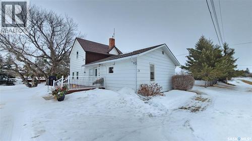 24 Railway AVENUE  Meota Rm No.468, SK S9A 2X4