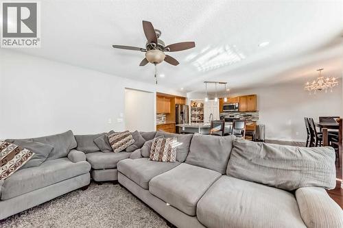 574 Chaparral Drive Se, Calgary, AB - Indoor Photo Showing Living Room