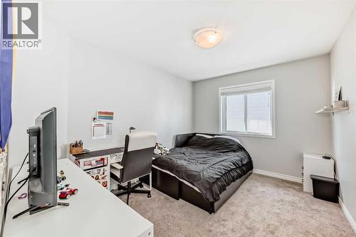 574 Chaparral Drive Se, Calgary, AB - Indoor Photo Showing Bedroom