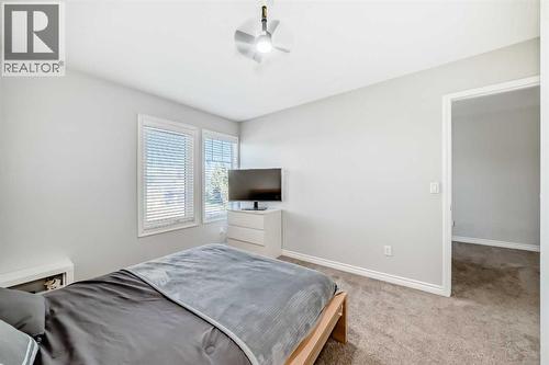 574 Chaparral Drive Se, Calgary, AB - Indoor Photo Showing Bedroom