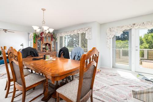 1270 Fox Tree Road, Lister, BC - Indoor Photo Showing Dining Room