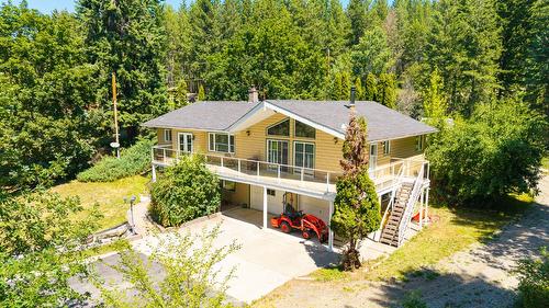 1270 Fox Tree Road, Lister, BC - Outdoor