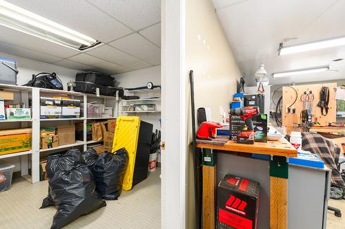 1270 Fox Tree Road, Lister, BC - Indoor