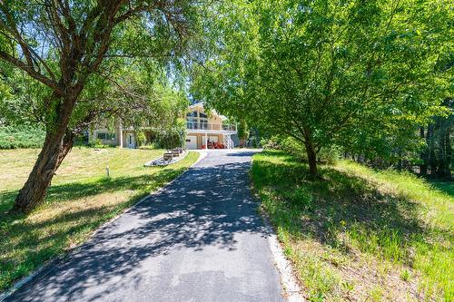 1270 Fox Tree Road, Lister, BC - Outdoor