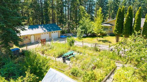 1270 Fox Tree Road, Lister, BC - Outdoor
