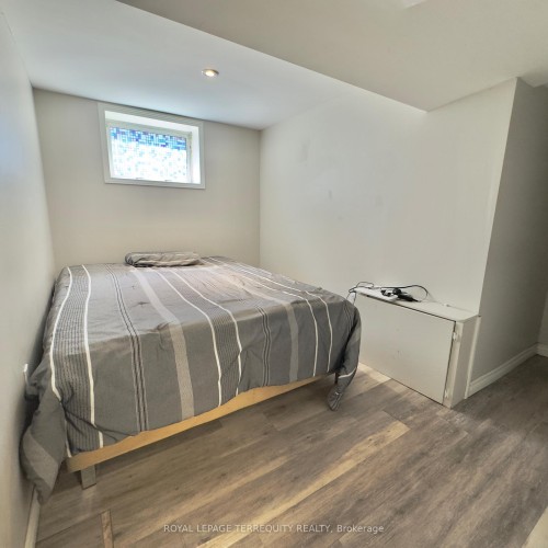 1181 Florence Street, London East, ON - Indoor Photo Showing Bedroom