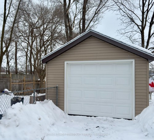 1181 Florence Street, London East, ON - Outdoor With Exterior