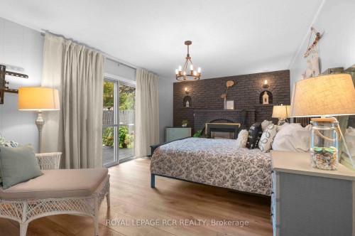 18 Spruyt Avenue, East Luther Grand Valley, ON - Indoor Photo Showing Bedroom