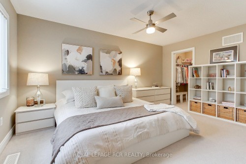 758 Wendy Culbert Crescent, Newmarket, ON - Indoor Photo Showing Bedroom
