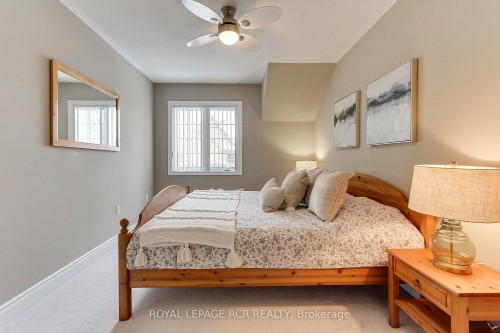 758 Wendy Culbert Crescent, Newmarket, ON - Indoor Photo Showing Bedroom