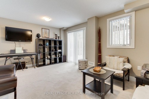 758 Wendy Culbert Crescent, Newmarket, ON - Indoor