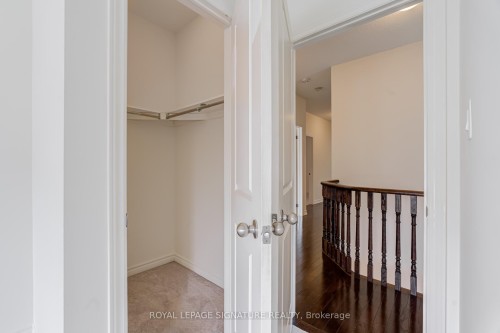 1231 Plymouth Dr. Drive, Oshawa, ON 