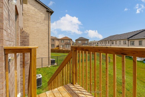 1231 Plymouth Dr. Drive, Oshawa, ON 