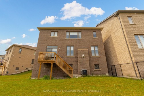 1231 Plymouth Dr. Drive, Oshawa, ON 