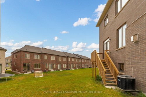 1231 Plymouth Dr. Drive, Oshawa, ON 