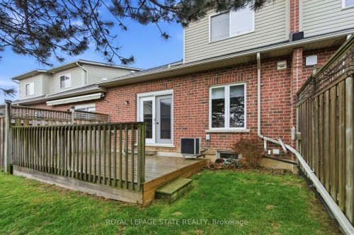 9 Manitoulin Trail, Hamilton, ON - Outdoor With Exterior