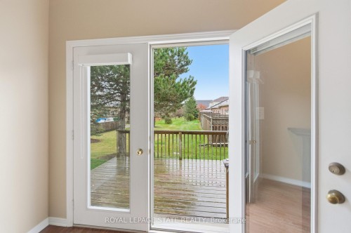 9 Manitoulin Trail, Hamilton, ON - Indoor Photo Showing Other Room