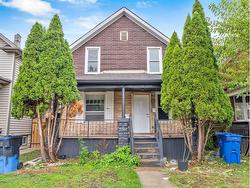 1705 HIGHLAND Avenue  Windsor, ON N8X 3R9