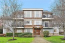 303-9942 Third St, Sidney, BC  - Outdoor 
