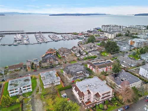 303-9942 Third St, Sidney, BC - Outdoor With Body Of Water With View