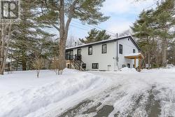 27 James Street  Timberlea, NS B3T 1G9