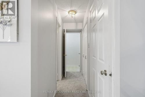 2047 Chrisdon Road, Burlington, ON - Indoor Photo Showing Other Room