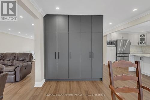 125 Valera Drive, Hamilton, ON - Indoor