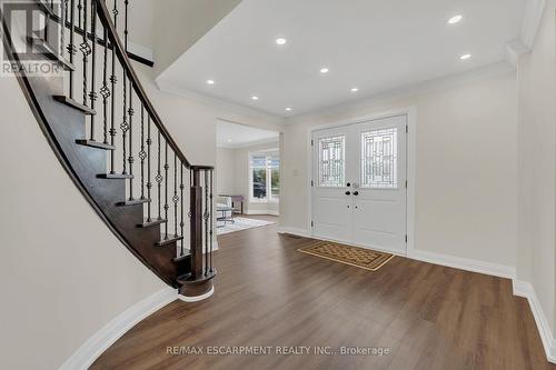 125 Valera Drive, Hamilton, ON - Indoor Photo Showing Other Room