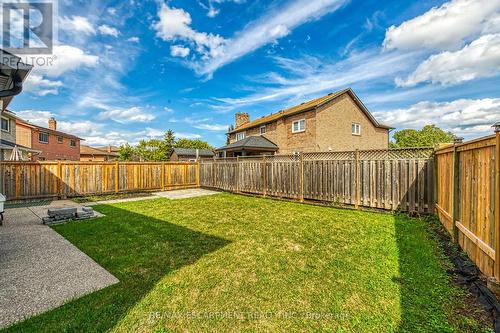 125 Valera Drive, Hamilton, ON - Outdoor