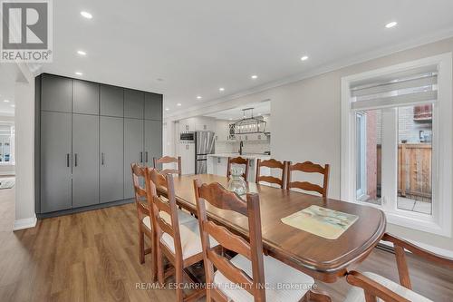 125 Valera Drive, Hamilton, ON - Indoor Photo Showing Dining Room