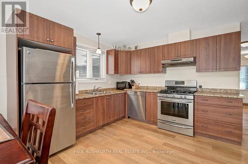 Kitchen - 22 Code Crescent, Smiths Falls, ON - Indoor Photo Showing Kitchen With Double Sink
