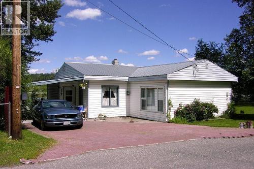 922 RIVER PARK ROAD  Quesnel, BC V2J 2Y9