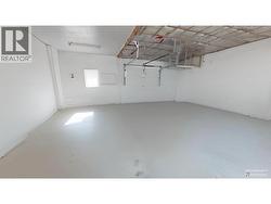 Photo has been virtually emptied - 