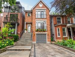74 MACPHERSON AVENUE  Toronto, ON M5R 1W8