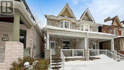 911 LOGAN AVENUE  Toronto, ON M4K 3E3