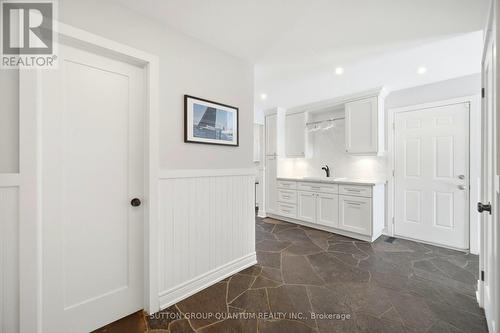 133 Mineola Road E, Mississauga, ON - Indoor Photo Showing Other Room