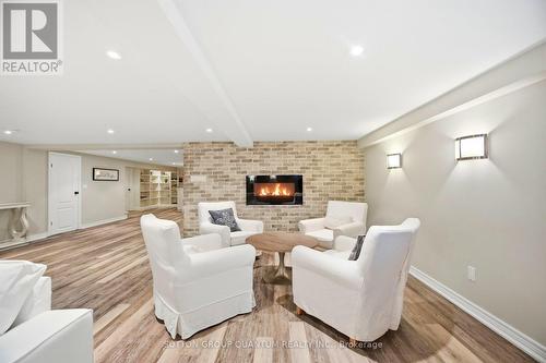 133 Mineola Road E, Mississauga, ON - Indoor Photo Showing Living Room With Fireplace