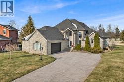 7054 Eagle CRESCENT Amherstburg, ON N0R 1J0